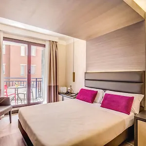 Warmthotel Отель
